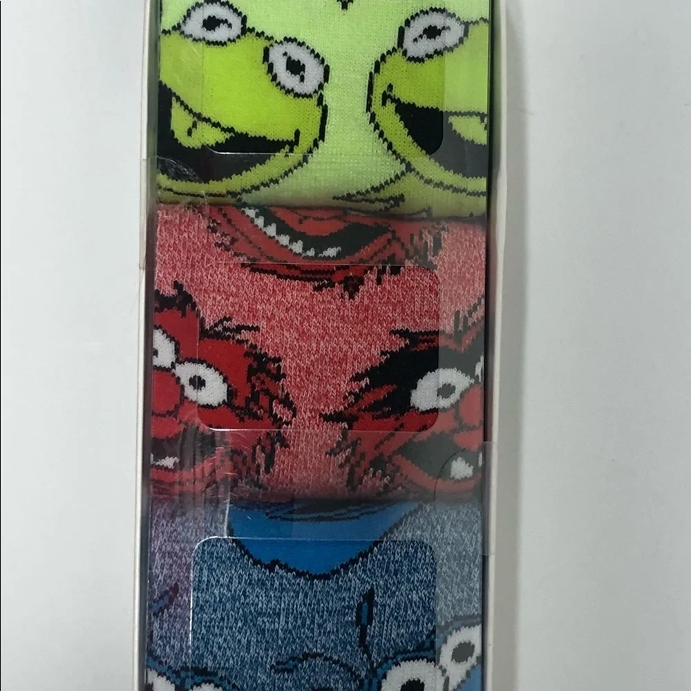 THE MUPPETS 3 Pair Crew Socks 8-12 NEW